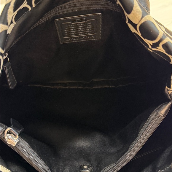 VTG Coach Ashley Signature Classic Black and Gray Monogram Carryall - Picture 8 of 17